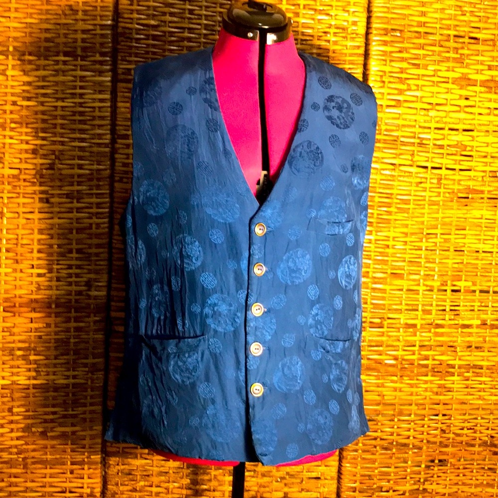 Vintage Begonia 100% Silk Bright blue embossed design vest XL